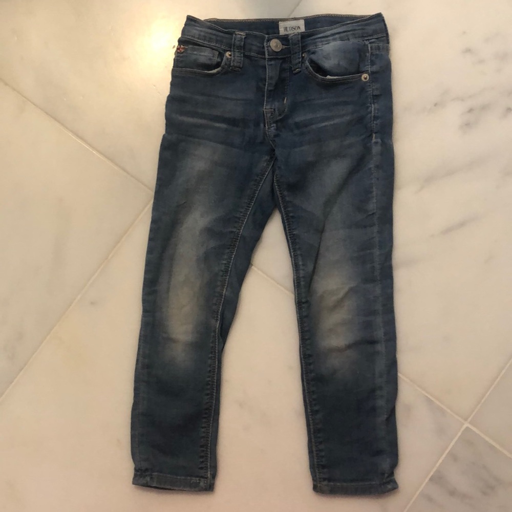 *Lightweight* Hudson jeans size 4